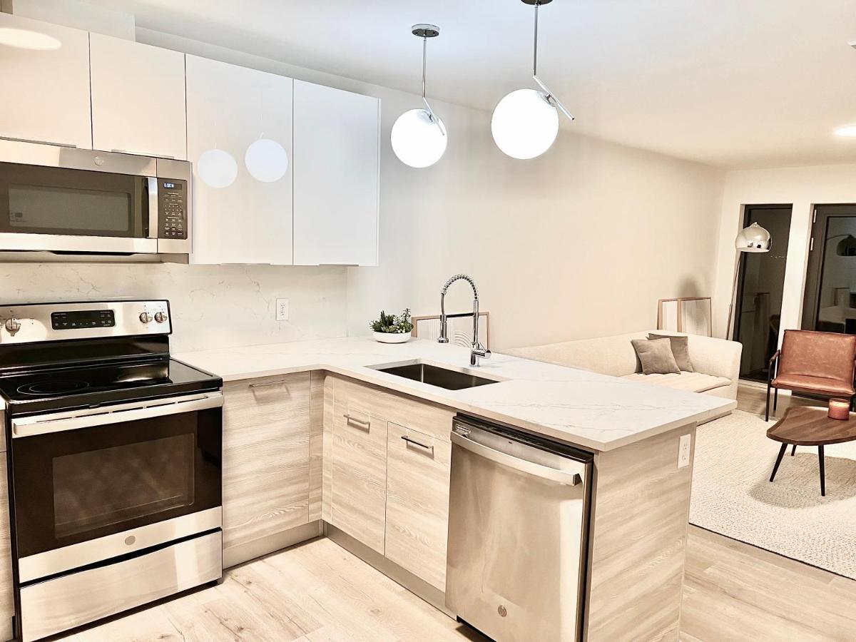Modern 2 Bed Furnished Apartment In Quincy Bagian luar foto