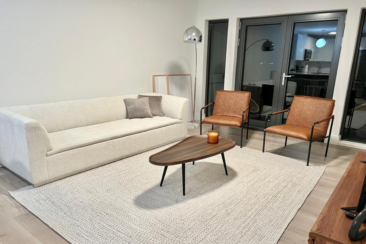 Modern 2 Bed Furnished Apartment In Quincy Bagian luar foto