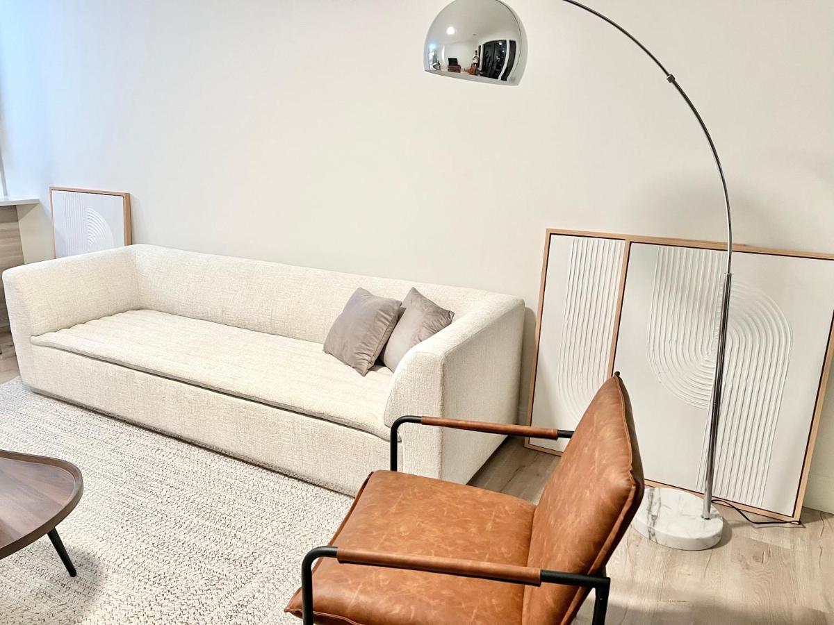 Modern 2 Bed Furnished Apartment In Quincy Bagian luar foto